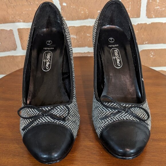 Mossimo Tweed Pumps - Picture 1 of 5